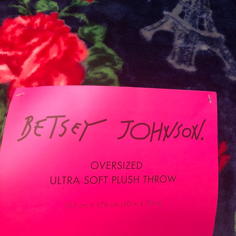 Betsey Johnson Paris Throw